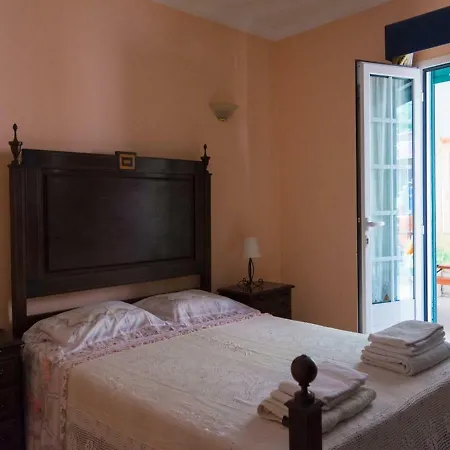 Mystay - Casa Com Piscina Em カベセイラス・デ・バスト